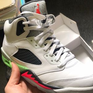 Retro Jordan’s size 8.5 men’s - Serious Inquires